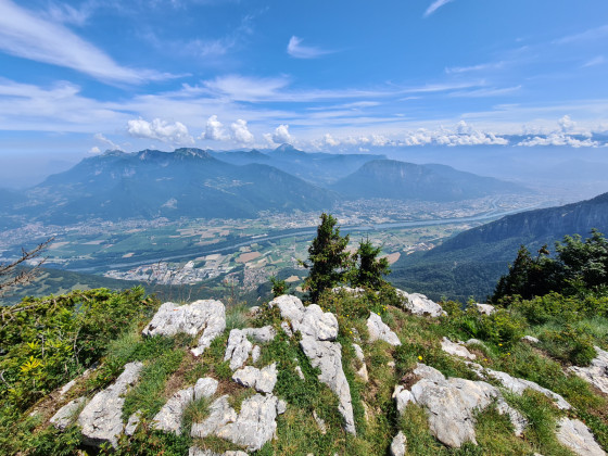 Proche de la Sure, vue sur la vall&eacute;e de Sassenage