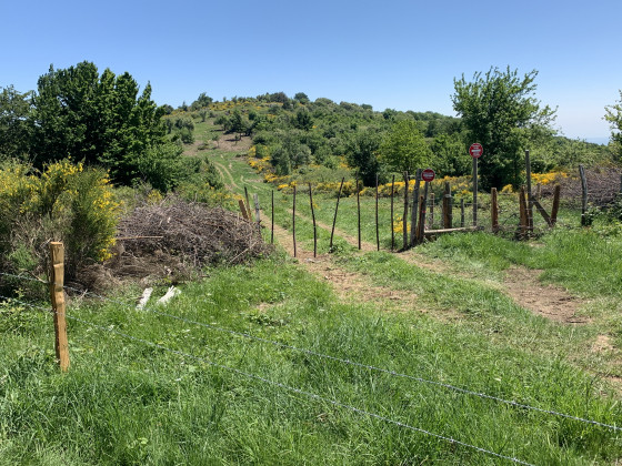 "Propri&eacute;t&eacute; priv&eacute;e" au point 7