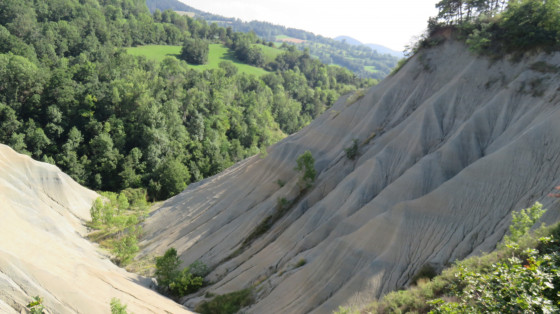 ravins de Corbeuf et hameau de Chastel