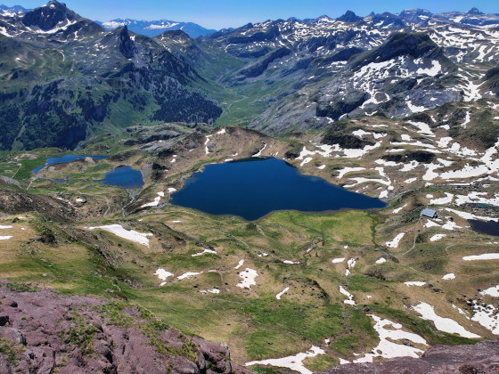 Refuge d\'Ayous, Lacs Gentau, de Miey et Roumassot depuis le Pic d\'Ayous