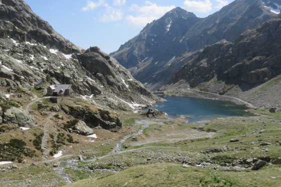 Refuge de Nice et Lac de la Fous