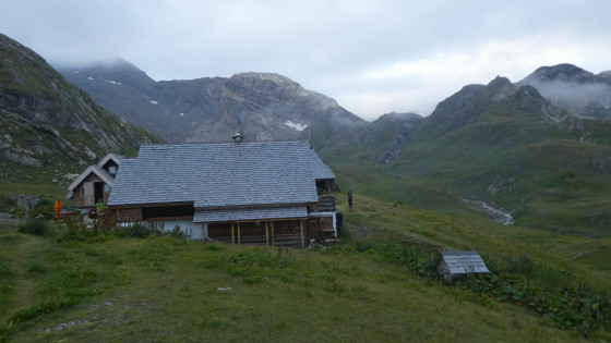 refuge du Fond des Fours
