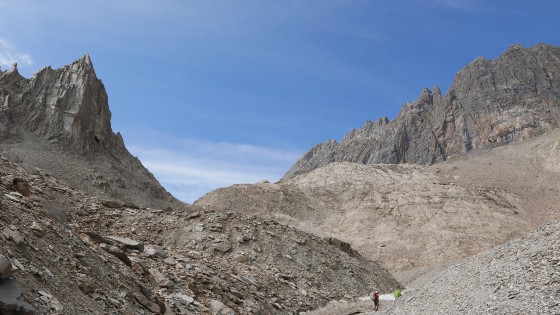Remontée du vallon des Sagnes Froides en direction du col sans nom sur la gauche de la photo