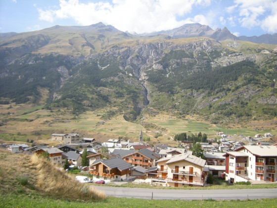 Retour &agrave; Lanslevillard