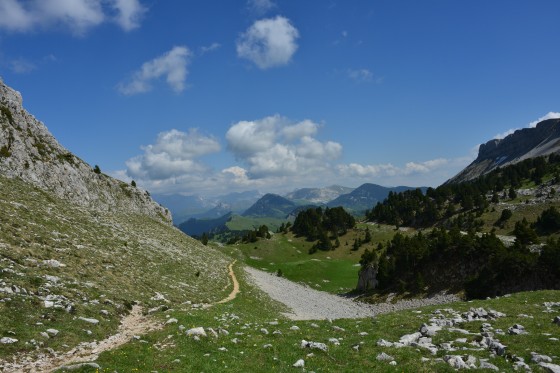 Retour vers la vallée par le GR