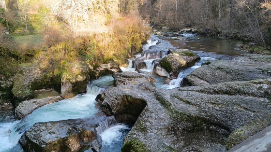 Rivi&egrave;re vall&eacute;e de la Semine