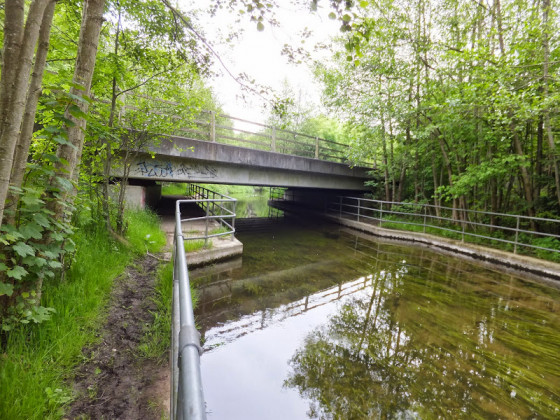 Pont routier sur la rivi&egrave;re Nar &agrave; Narborough