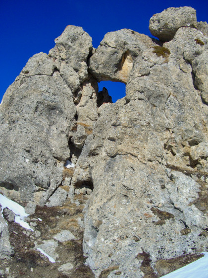Roche Cornue (ou Roc Noir)