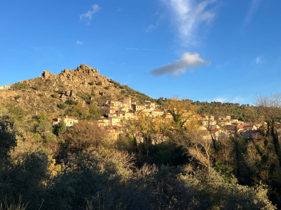 Rodès et le piton du château