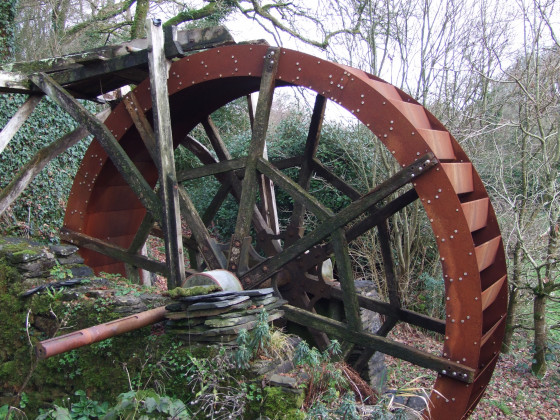Roue de moulin restaurée