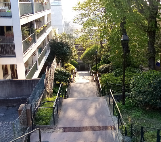 Rue Alphonse Moguez