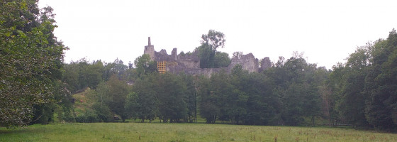 Ruines du château de Montaigle