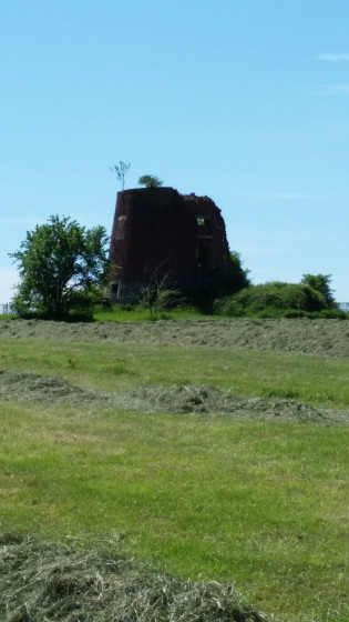 Ruines du moulin &agrave; vent