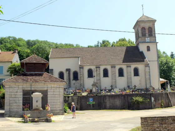 Rurey : Église de la Nativité de Saint Jean-Baptiste et fontaine-lavoir-abreuvoir