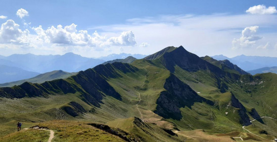 Sa majest&eacute;, le Mont Jovet (2558 m).