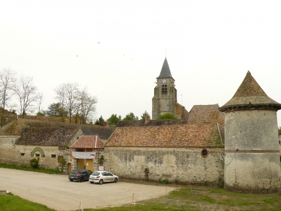 Saint Cyr sous Dourdan. La ferme des Tourelles