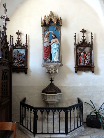 Saint-Hippolyte - Fonts baptismaux