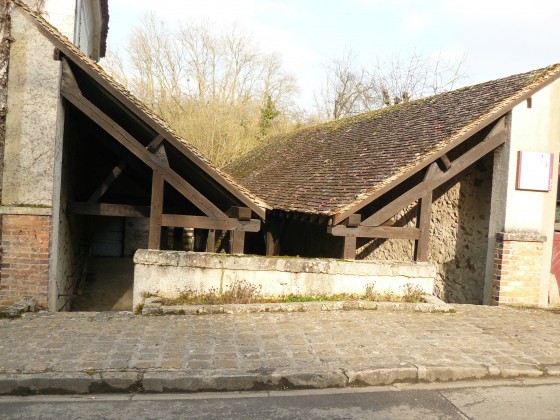 Saint Méry. Le lavoir