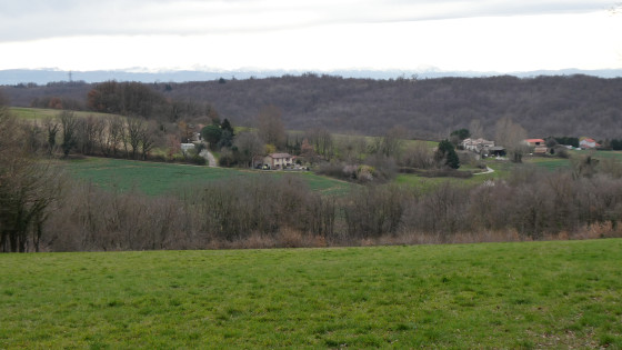 A faire Du village de La ChapelledeSurieu à la chapelle de La