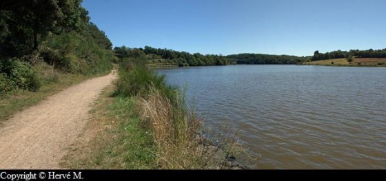 Sentier du pourtour du lac du Jaunay