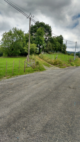 Sentier montant vers Ilheu