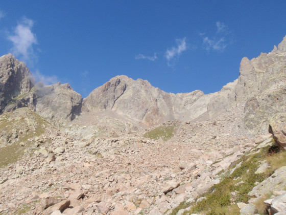 Sentier sous le Rifugio Remondino