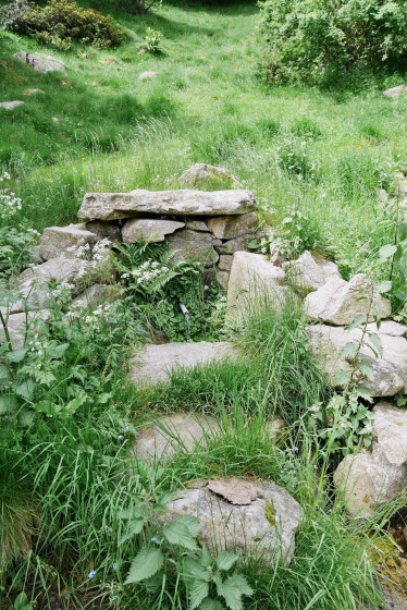 Source capt&eacute;e