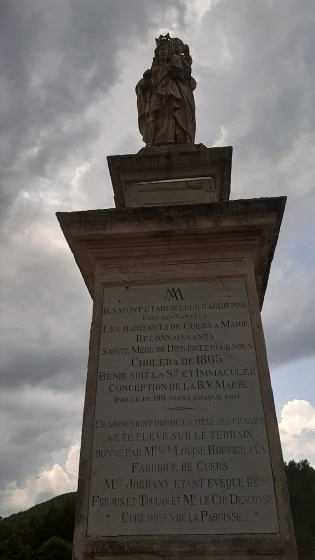 Statue de la Vierge à l\'Enfant Jésus