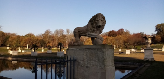 Statue de lion