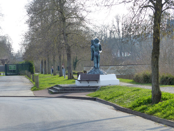 Statue Esquisse de la première danse