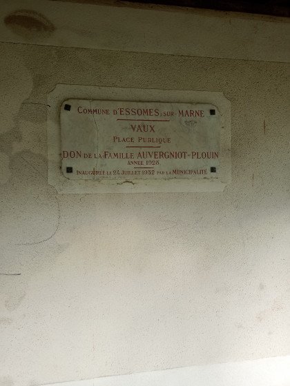 Stèle commémorative