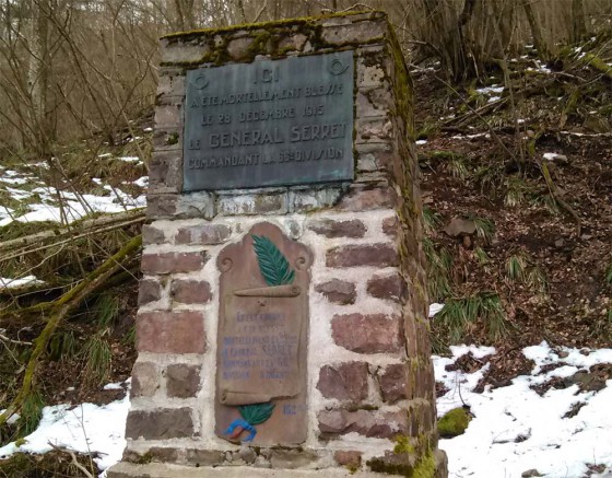 Stèle du Général Serret