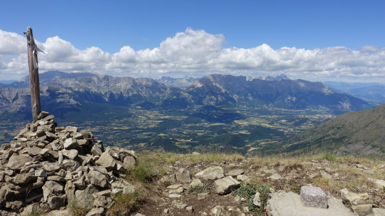 Sur la crête du Pic Queyrel
