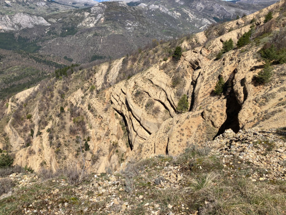 Sur la crête en direction du Sommet de Vaumuse
