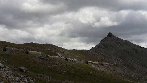 Sur le chemin des lacs de l\'Estrop