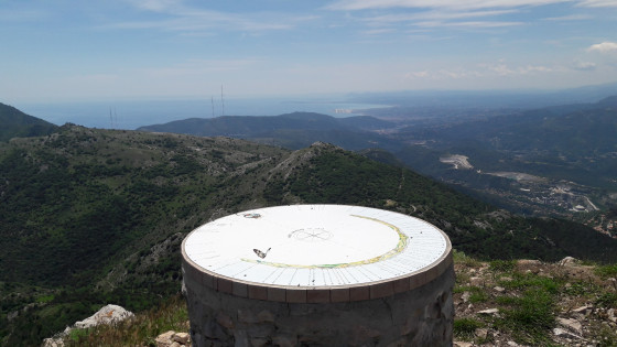 Table d\'orientation à la Cime de Baudon