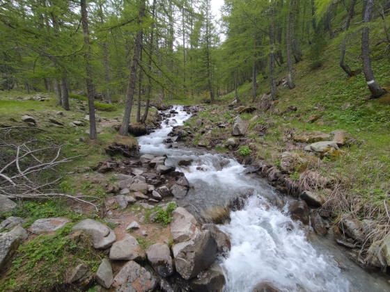 Torrent sous le parking du Laus