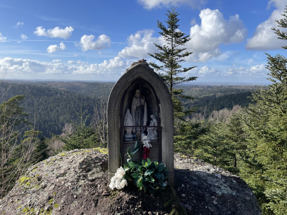 Tour de la vierge de Vohne