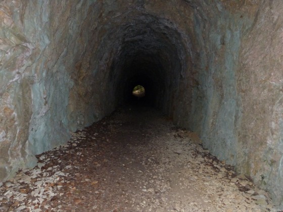 A faire En surplomb des de l'Albarine Lacoux Nantuy