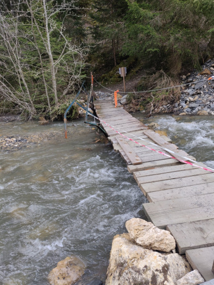 Traversée du Nant rouge