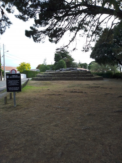 Tumulus des Mousseaux