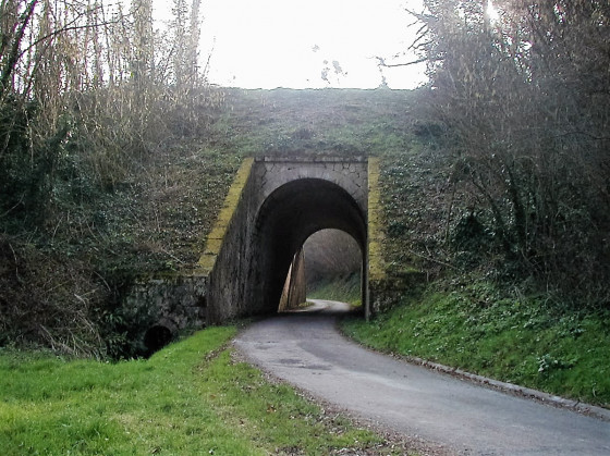 Tunnel du pont de chemin de fer