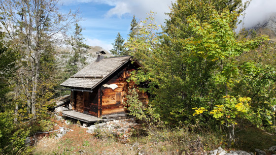 Un des chalets des granges du Lachat