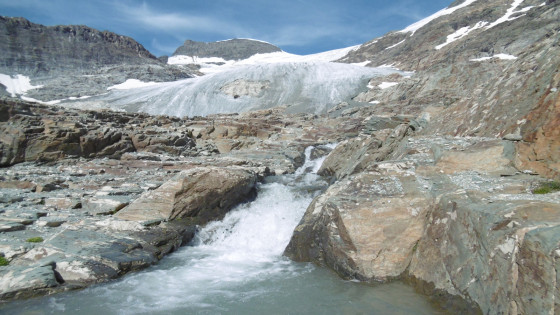 Un des torrents avant d\'arriver au glacier
