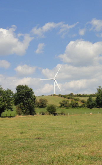 Une éolienne du parc