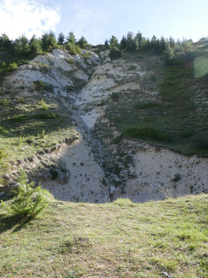 Ravine et entonnoir dans les gypses