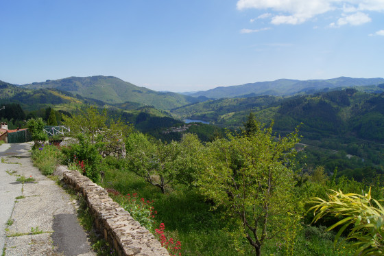 Vallée de l'Eyrieux depuis les hauteurs de Saint-Cierge