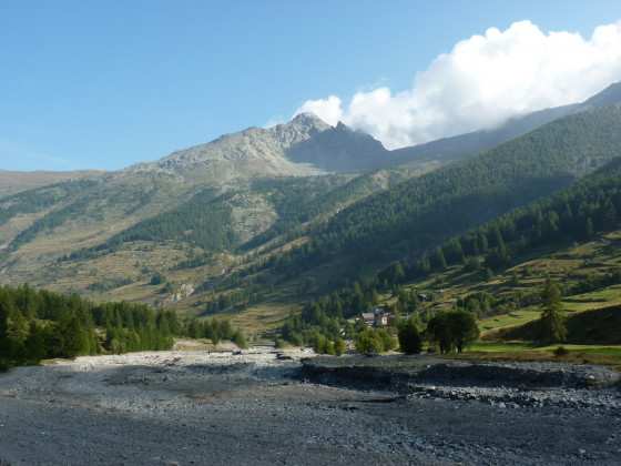Vallée du Guil à l\'Echalp - Vue vers l\'aval