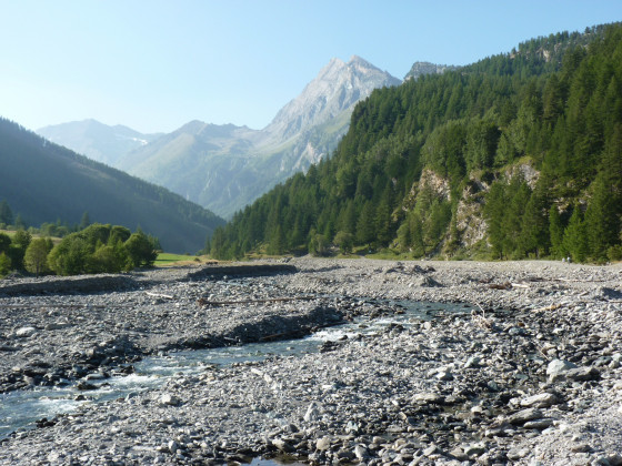 Vallée du Guil à l\'Echalp - Vue vers l\'amont