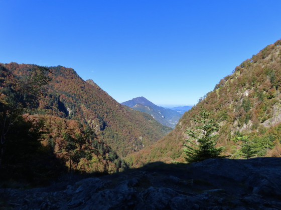 Vers la vall&eacute;e